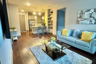 Image de Escape to this stylish 2-bedroom unit, your perfect home away from home in Atlanta!