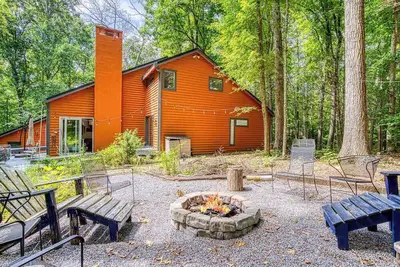 Image de Peach Tree Haven | Deck | Bonfire | Ideal Location