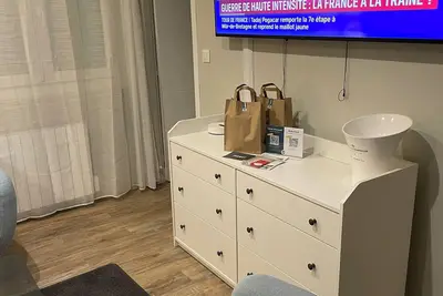 Image de L'art de vivre en Baie, bel apt avec parking