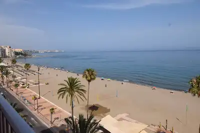 Image de Ref: 276. 2 bedroom seafront apartment with pool and parking