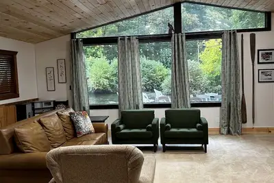 Image de The River’s Secret Retreat