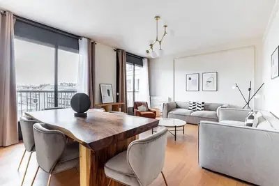 Appartement 2br Avenue Montaigne