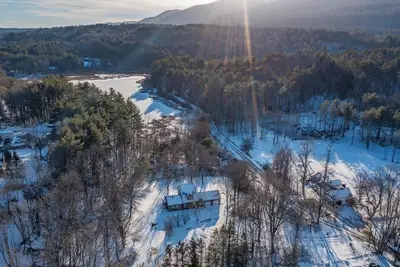 Image de Southern Vermont Cottage - Read Our Arbnb reviews - 4. 9!