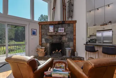 Image de Three Bedroom Country home with private hot tub and 5 min drive to Okemo Mountain