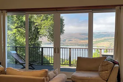 Image de Van der Ryn Ridge House: Beautiful Home, Gorgeous Nature, Breathtaking View