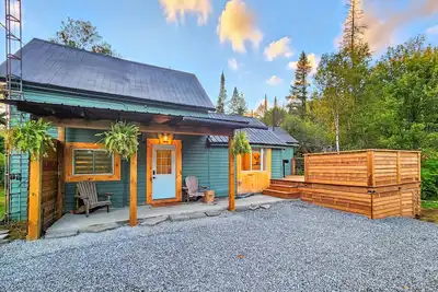 Image de Cozy Cottage Retreat Private 2 Acres, Hot Tub