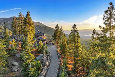 Image de Tahoe Blue Estate Luxury Retreat Luxe5