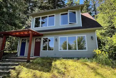 Image de Full Suite | Lake View | Forest Retreat | Full Kitchen | Laundry