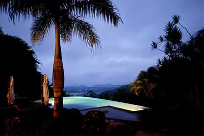 Image de Oceanview mountaintop 5-bedroom villa in Samara.