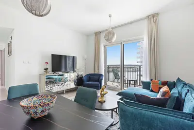 Image de Silkhaus Water's Edge in Yas | Near the Canal