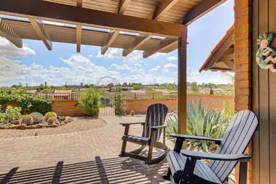 Image de Quiet Townhome w/ Mountain Views in Green Valley