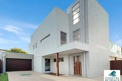 Image de Hamptons Retreat by the Bay - Cowes Coastal Escape