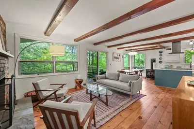 Image de Chic Cottage at Richmond Pond