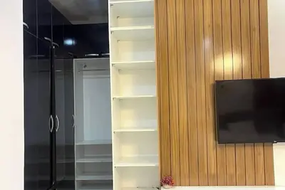 Image de Stunning 1 bedroom w. balcony 24hrs electric