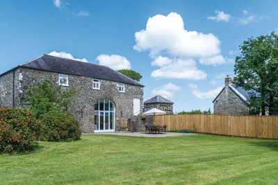 Image de The Granary - 3 Bed Barn Conversion - Llawhaden