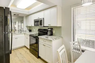 Image de Fabulous 2-bedroom condo with Ac in Marathon