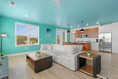 Image de Stylish Savannah 2br w/ Luxury Amenities