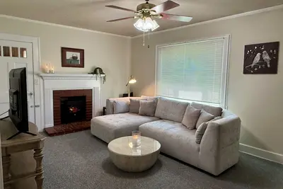 Image de New to Vrbo - Comfortable Cottage