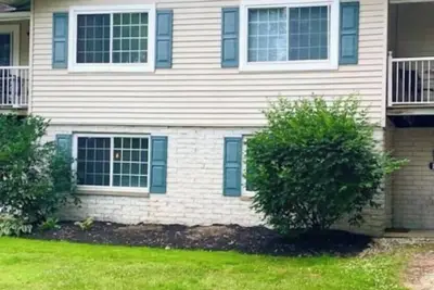 Image de Near Pro Football Hof, Portage lake, Downtown Akron!