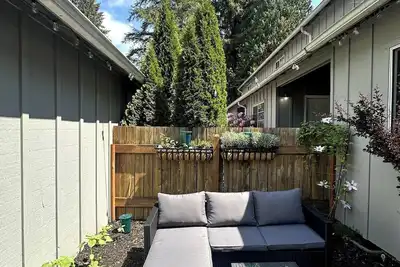 Image de Charming 2-bedroom forest escape townhome in Olympia, Wa