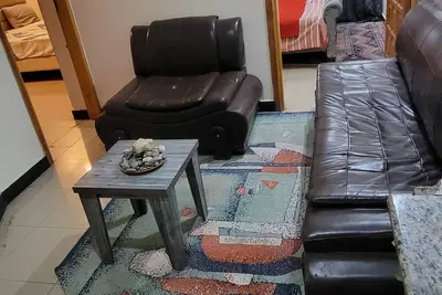 Image de Lovely 2-bedroom apartment with Ac in Islamabad