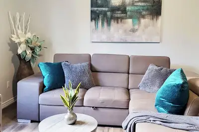 Image de In style 3 Bdrm house- king bed, Netflix, 2 parking