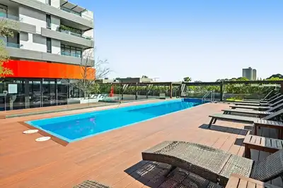 Image de Stylish 2-Bed Apartment Near Mcg