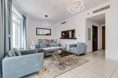 Image de Near Metro - 2 Bedroom at The Loft East, Downtown