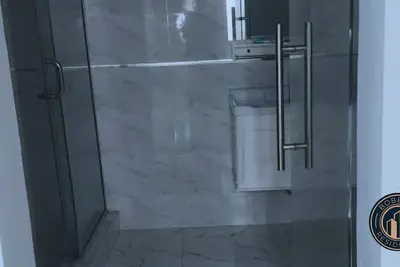 Image de Luxurious 5 Bedroom - Lekki Getaway - Private Indoor Pool & Ac