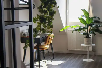 Image de Comfortable hotel room with stunning views, modern facilities, and a calming atmosphere in the Land van Maas en Waal.