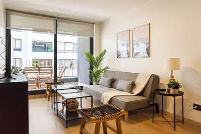 Image de Chic 1br Oasis for 3 in Bustling Las Condes