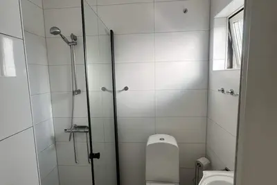 Image de Workers - 10br - 3 Bath - Säve- Parking lot - All-inclusive