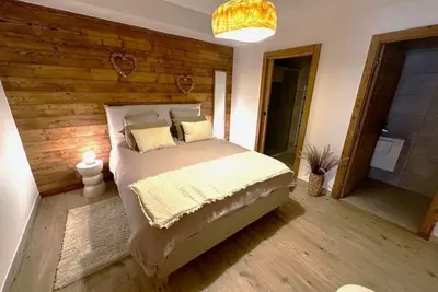 Image de Chalet haut de gamme à Chantemerle – 12 pers, proche pistes & Esf