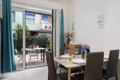Image de Appartement 'Denis' avec Balcon, Wi-Fi et Climatisation