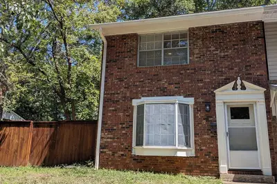 Image de Downtown Athens Townhouse with free parking