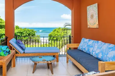 Image de Beachside Escape with Stunning Ocean Views