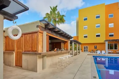 Image de Sun, Sand & Cabo Fun | Walk to Beach, Nightlife & Water Tours - 3 Units