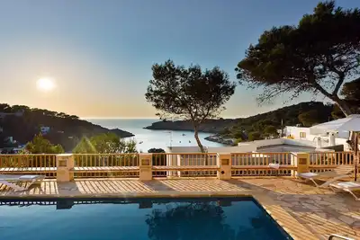 Image de New! Villa Sa Punta - Quatre Chambres Villa, Couchages 8