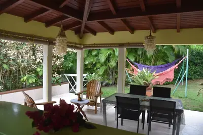 Image de Les Gîtes D`Arles Bungalow Ti Polo