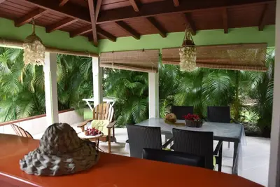 Image de Les Gîtes D`Arles Bungalow Orchidée