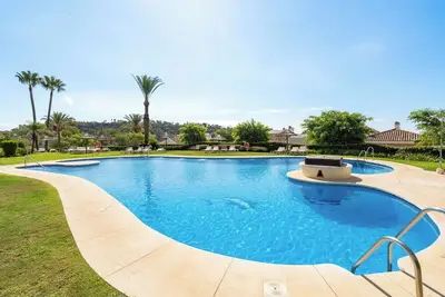 Image de Los Pinos 104 - Beautiful 3 Br with pools near Marbella