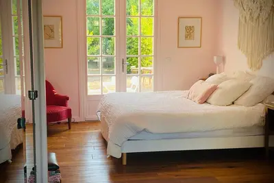 Image de Maison colorée La Casita à Uzès centre ville avec piscine