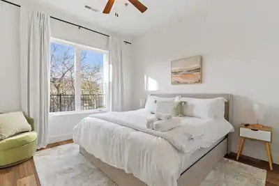 Image de Southside - 1 mile to the Choo Choo - Dog Friendly