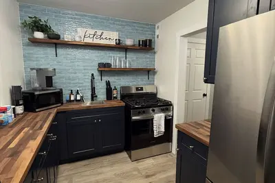 Image de 2-bedroom condo in Athens walking distance to Sanford and Five points