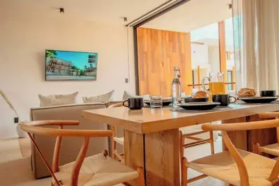 Image de The penthouse at Muunek · private rooftop w/ pool