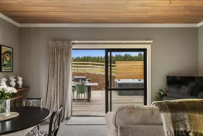 Image de Stagford Barn with Private Hot Tub