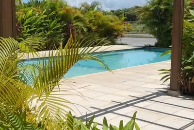 Image de Vive Luxe Condo, Pool & 24/7 Security near Airport