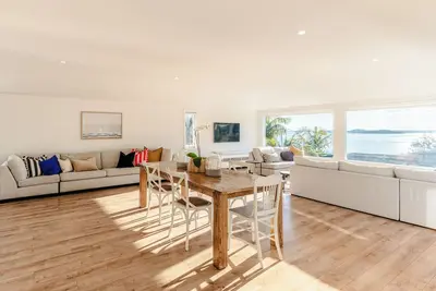 Springcombe Sunset - St Heliers Beach House