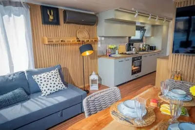 Image de Dreamlike time out on our Aquila Woma D13