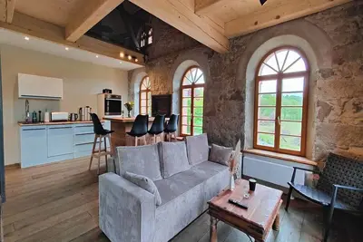 Image de Lichtdurchflutetes Apartment mit Sauna & Kamin